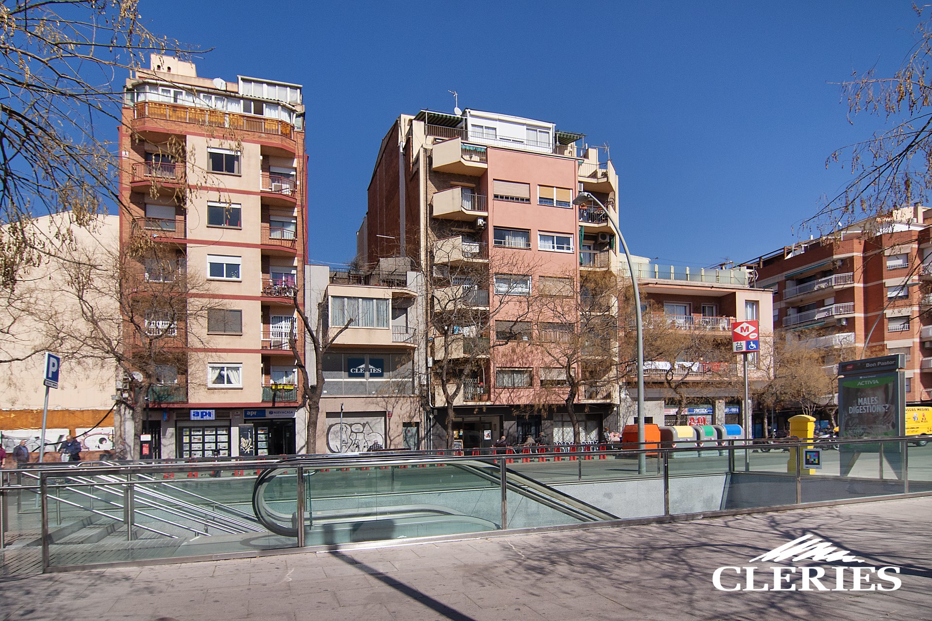 /RealEstateImages/6262/Local_Venta_Bon_Pastor_Barcelona_Cleries_01.jpg