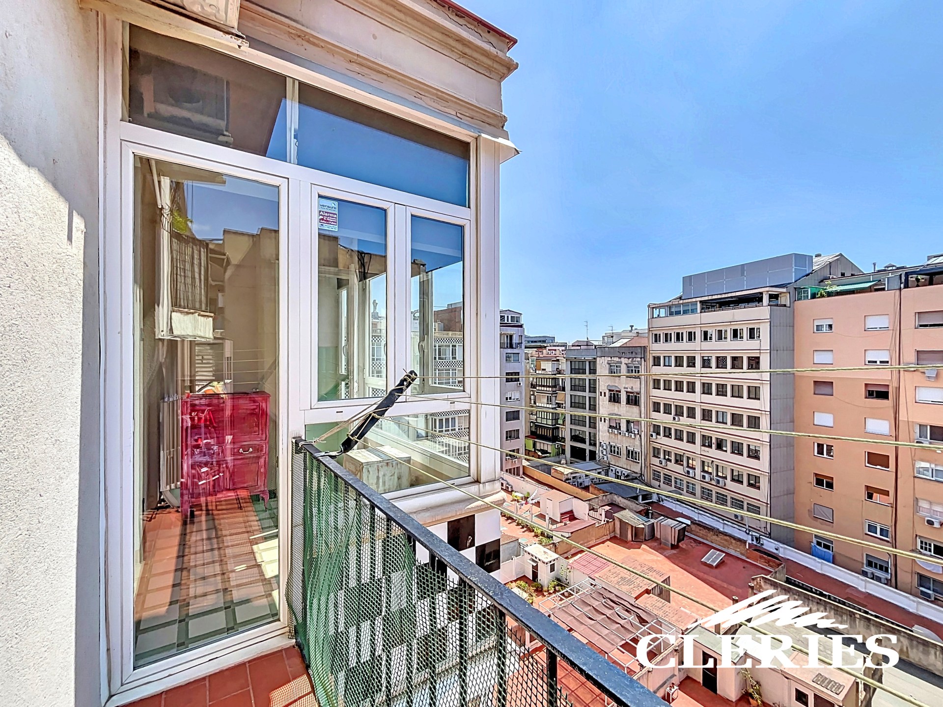 /RealEstateImages/6744/Piso_Venta_Barcelona_Eixample_Cleries_03.jpg