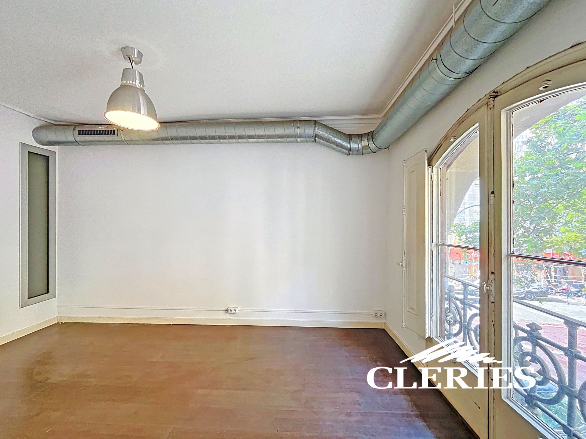 /RealEstateImages/6751/Piso_Venta_Barcelona_Gotico_Cleries_05.jpg