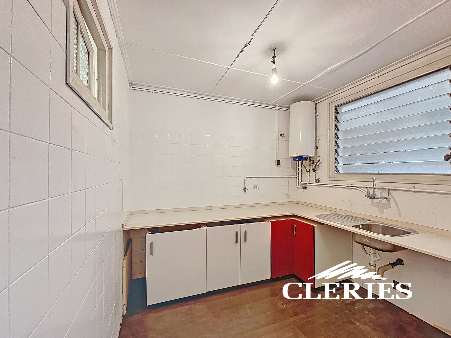 /RealEstateImages/6751/Piso_Venta_Barcelona_Gotico_Cleries_16.jpg