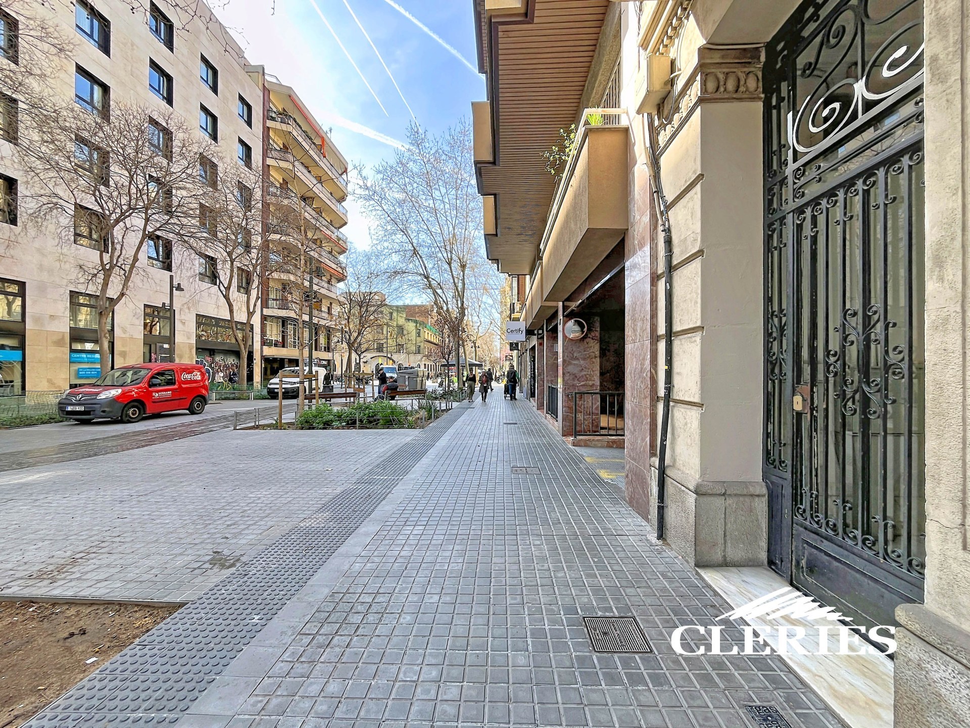 /RealEstateImages/6864/Piso_Venta_Barcelona_Eixample_Cleries_23.jpg