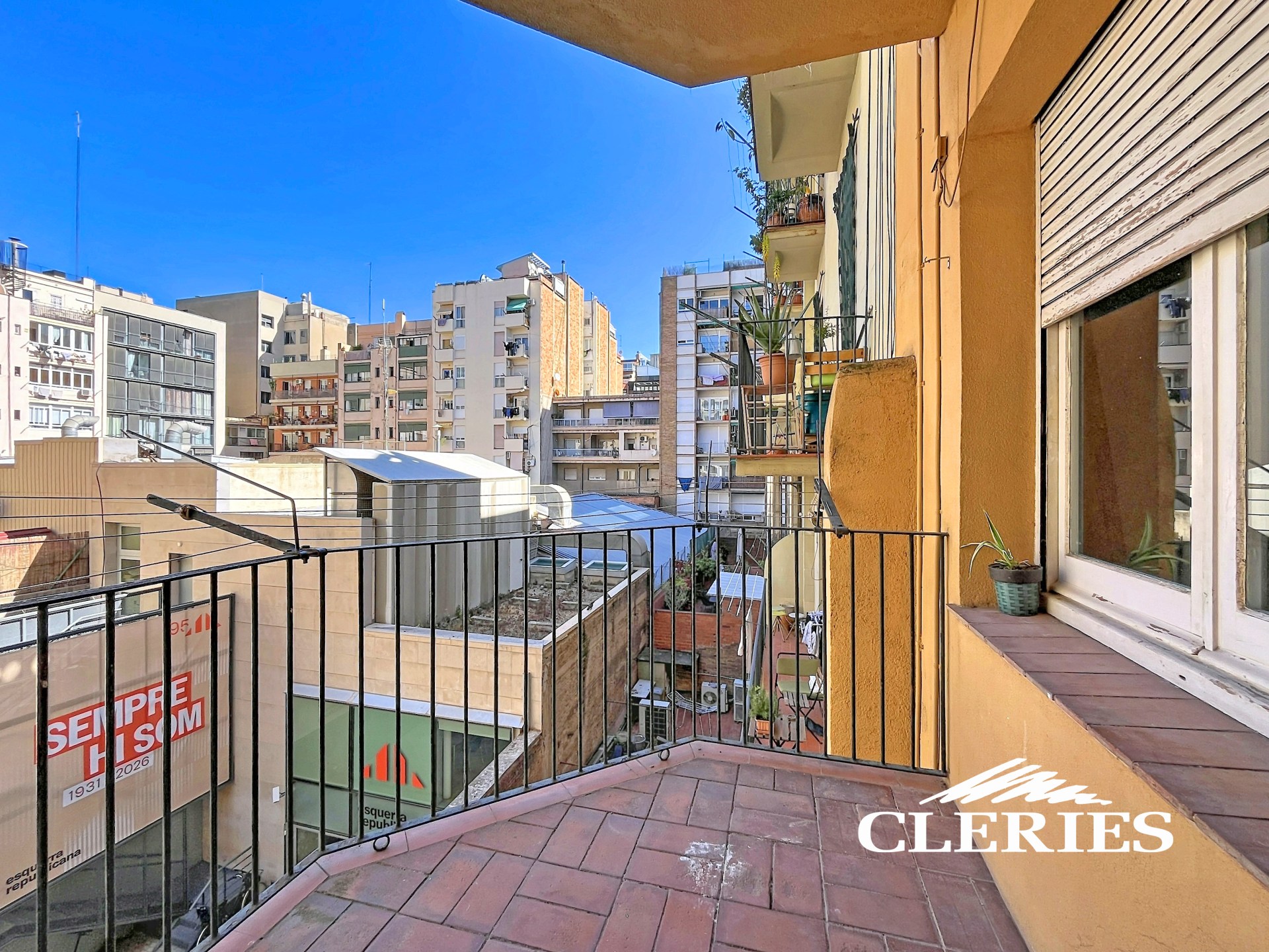 /RealEstateImages/6885/Piso_Venta_Eixample_Barcelona_Cleries_14.jpg