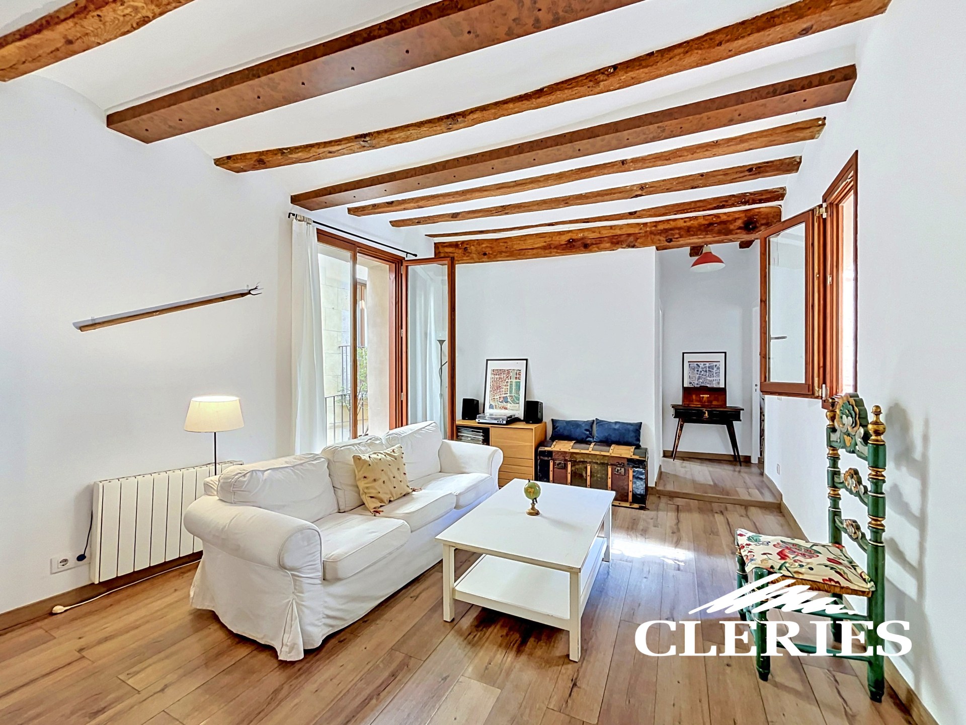 /RealEstateImages/6891/Piso_Venta_Barcelona_Gotic_Cleries_04.jpg