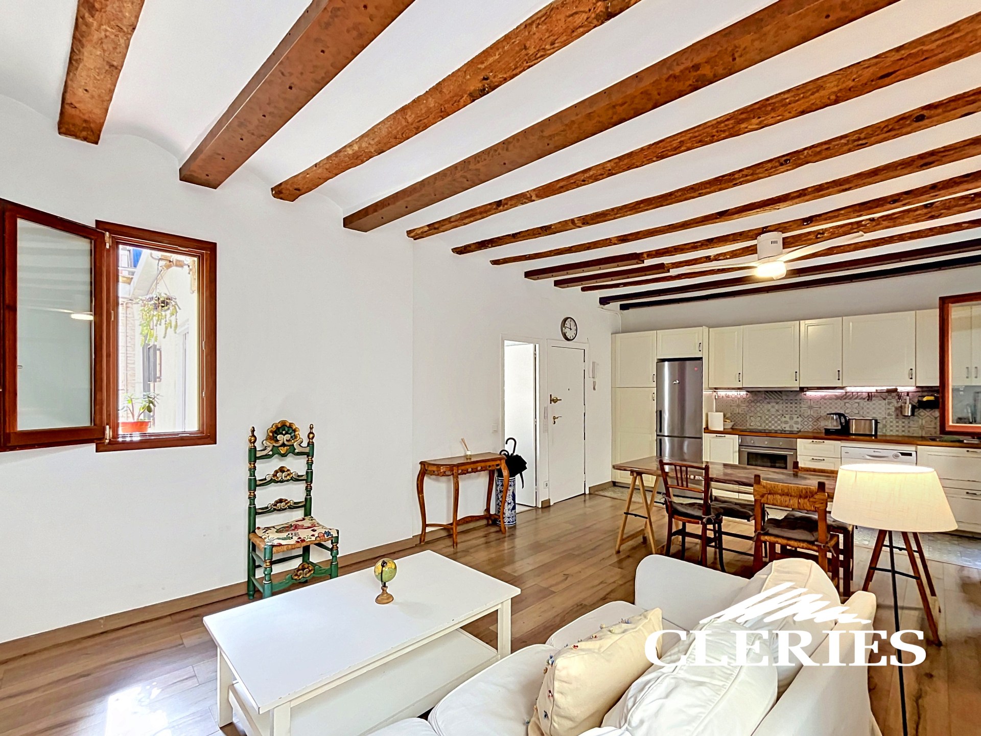 /RealEstateImages/6891/Piso_Venta_Barcelona_Gotic_Cleries_10.jpg