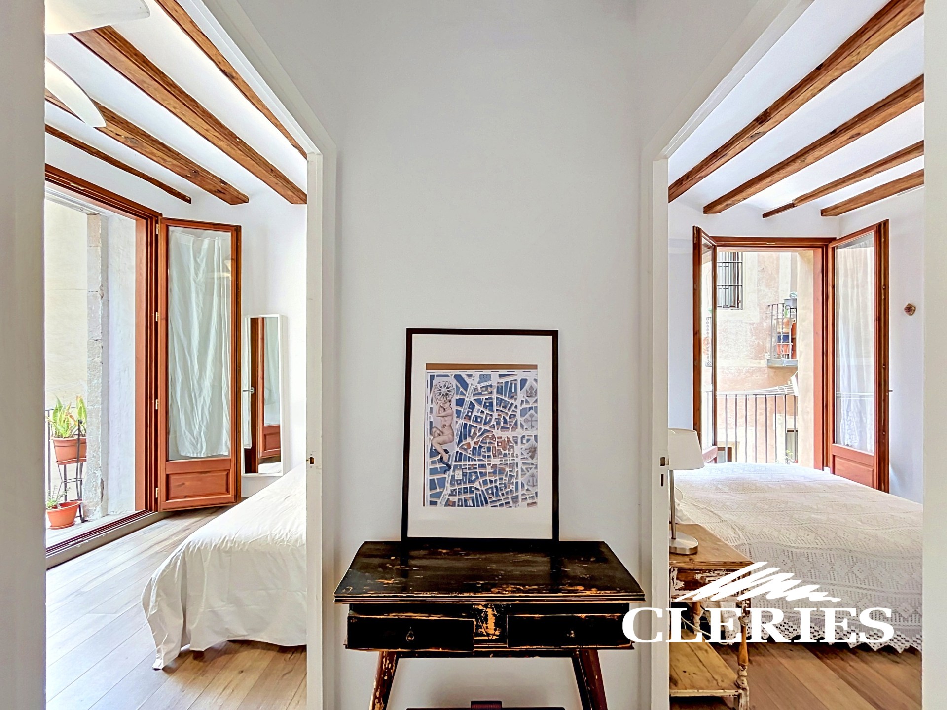 /RealEstateImages/6891/Piso_Venta_Barcelona_Gotic_Cleries_22.jpg