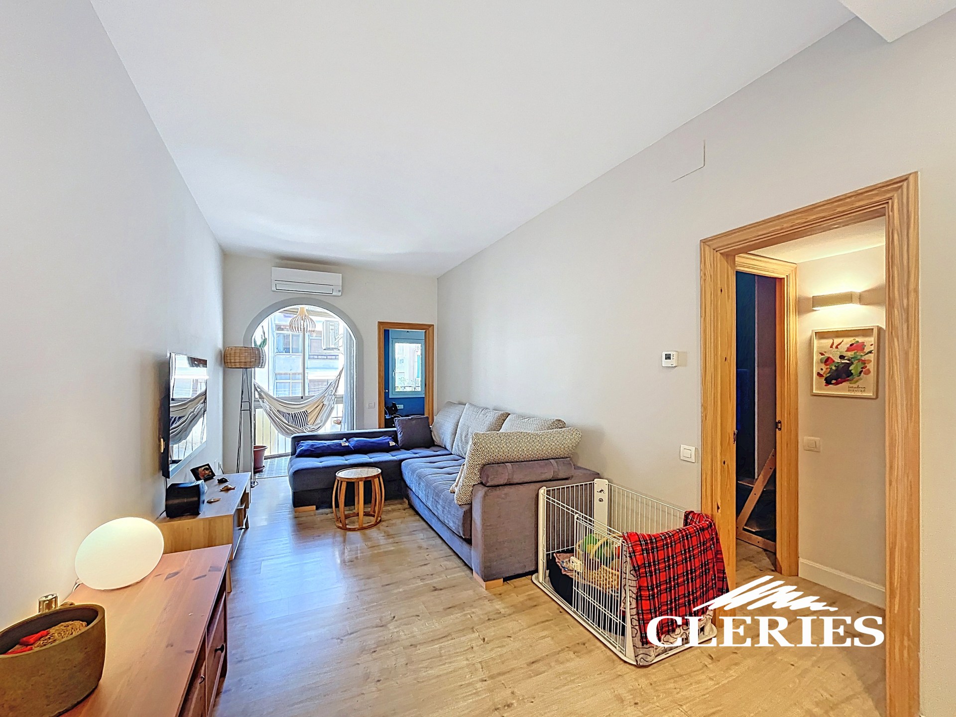 /RealEstateImages/6908/Piso_Venta_Barcelona_FotPienc_Cleries.00.jpg