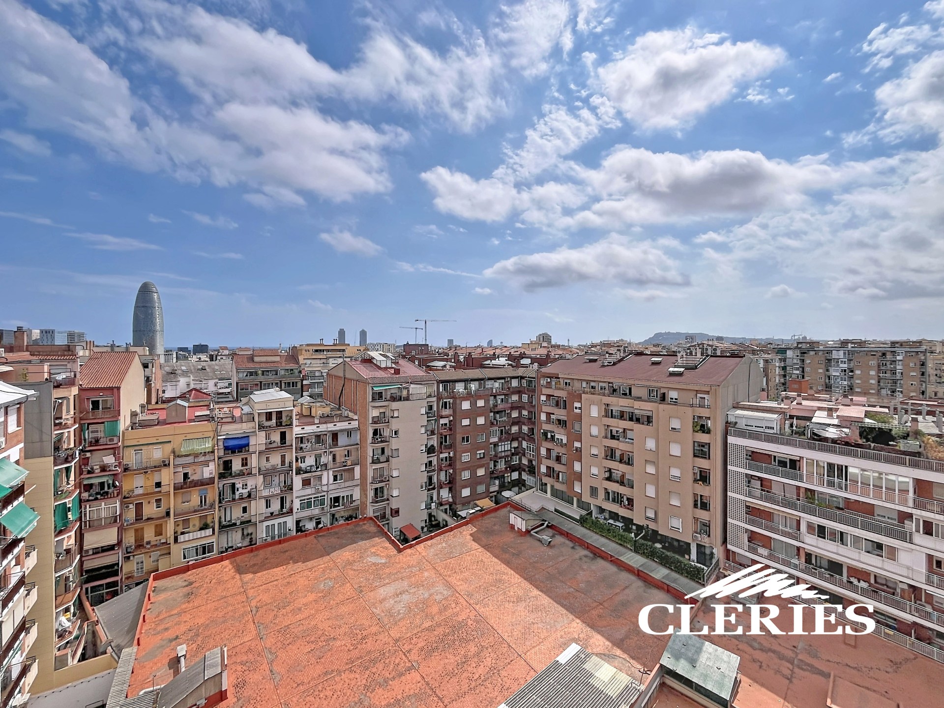 /RealEstateImages/6969/Piso_Venta_Barcelona_Eixample_Cleries_06.jpg