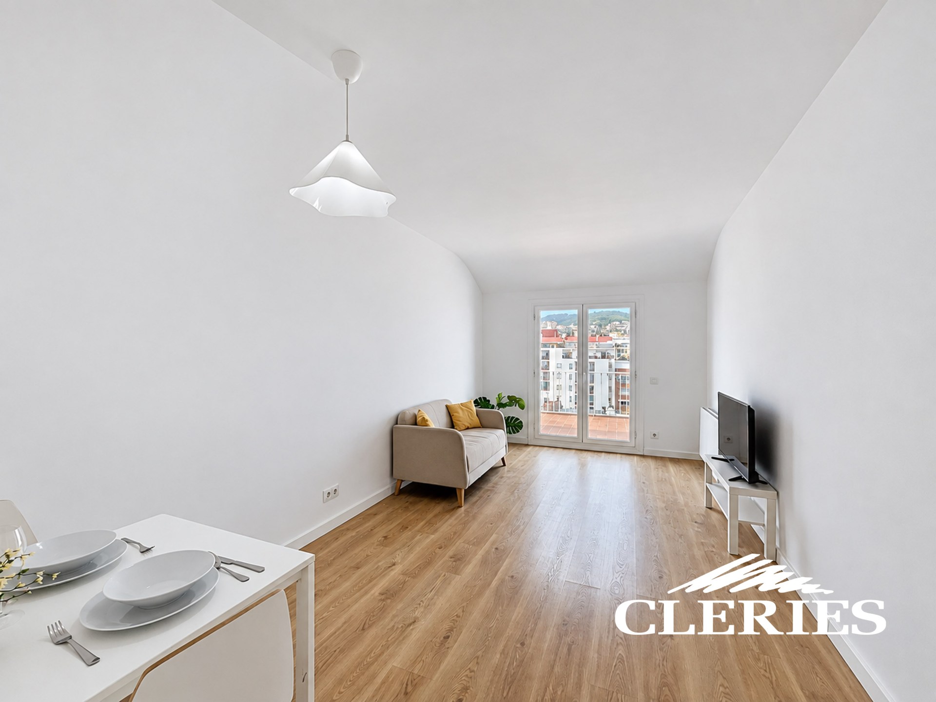 /RealEstateImages/6969/Piso_Venta_Barcelona_Eixample_Cleries_11.jpg