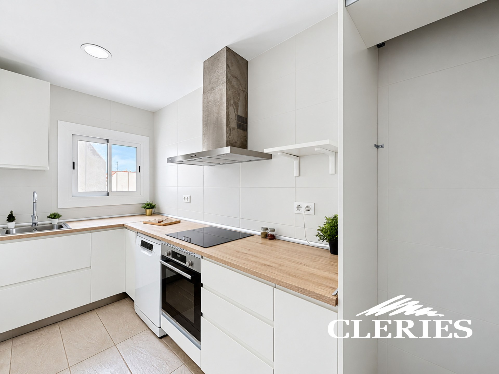 /RealEstateImages/6969/Piso_Venta_Barcelona_Eixample_Cleries_14.jpg