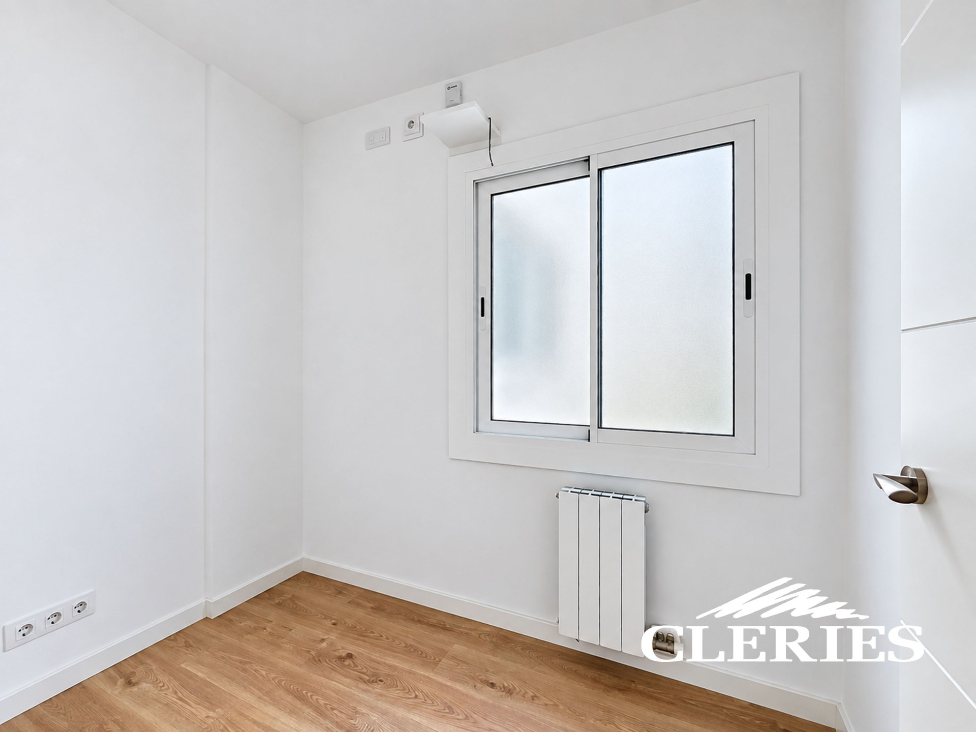 /RealEstateImages/6969/Piso_Venta_Barcelona_Eixample_Cleries_16.jpg